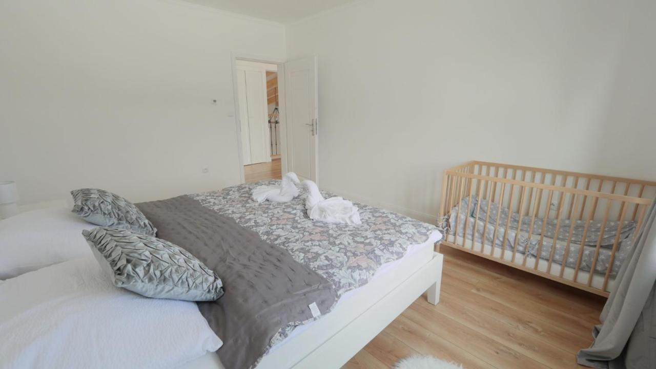 Apartmanovy Dom S Virivkou, Pod Secnom, Liptovsky Jan Villa Liptovský Mikuláš Dış mekan fotoğraf