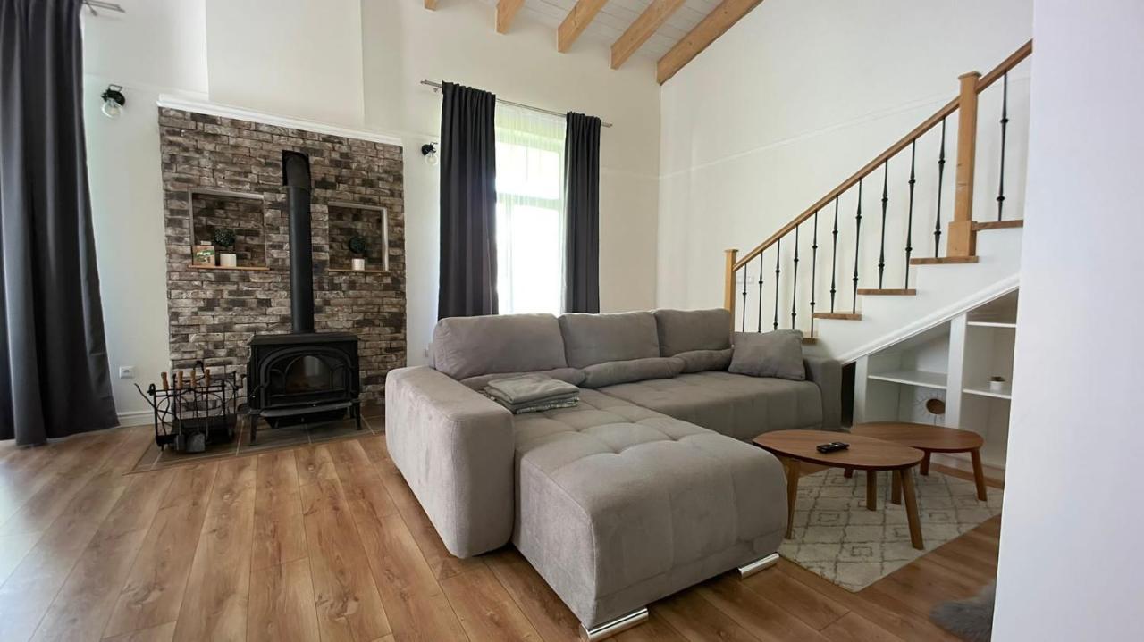 Apartmanovy Dom S Virivkou, Pod Secnom, Liptovsky Jan Villa Liptovský Mikuláš Dış mekan fotoğraf