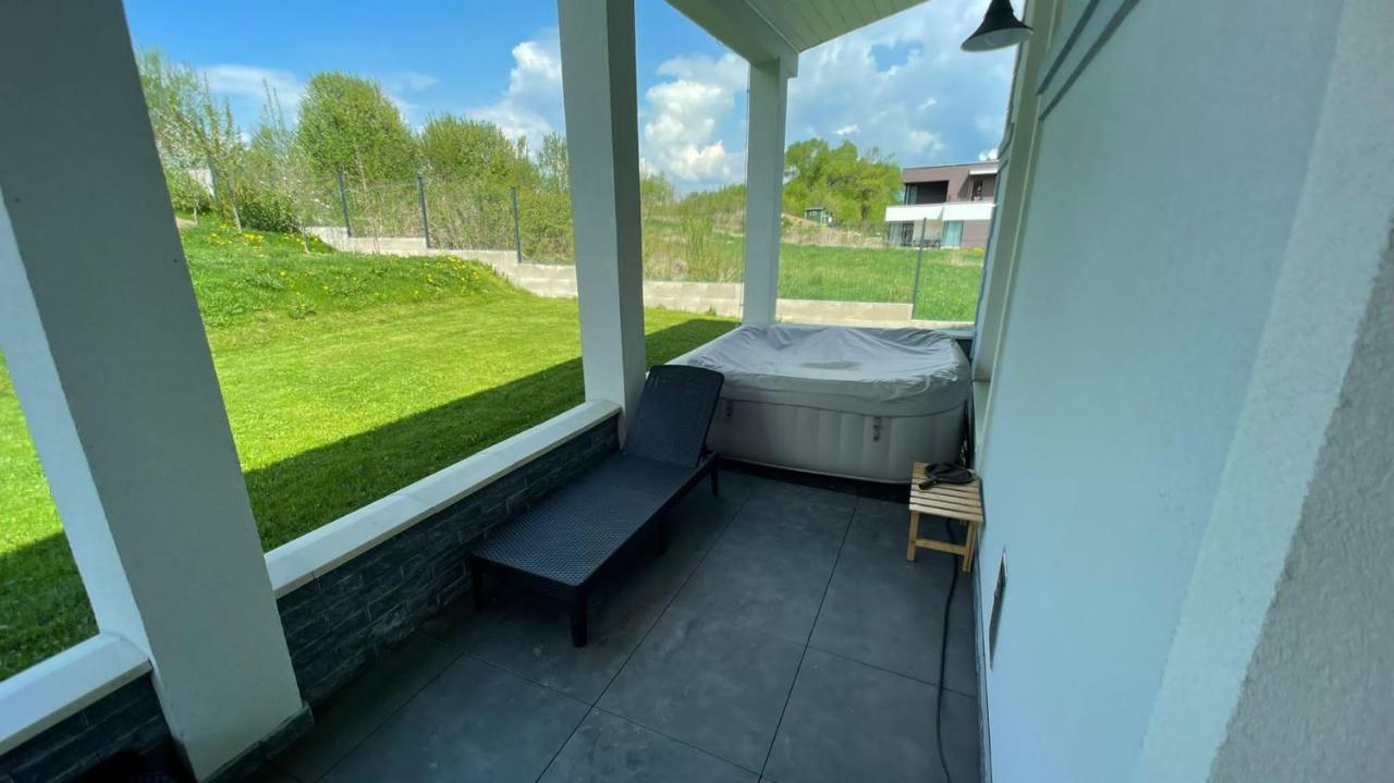Apartmanovy Dom S Virivkou, Pod Secnom, Liptovsky Jan Villa Liptovský Mikuláš Dış mekan fotoğraf